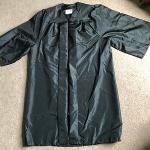 Josten's Graduation Gown